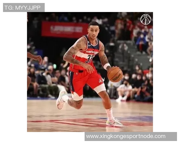 库兹马上半场表现出色连得8分贡献10分3板正负值高达9